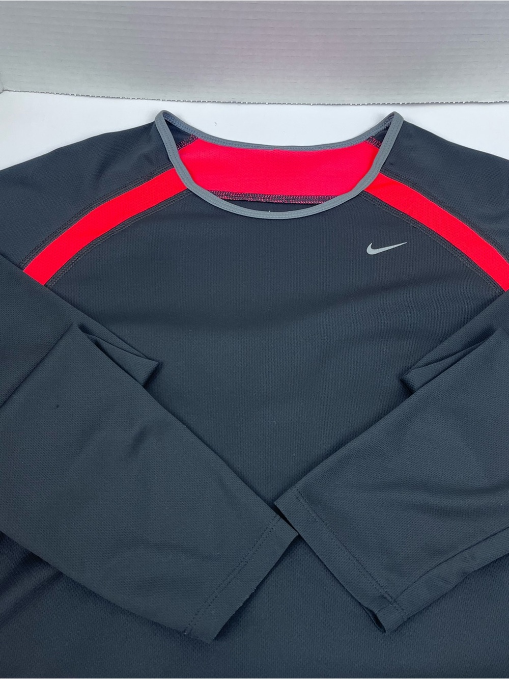 Nike Women's Dri-Fit Lightweight Running Shirt Black & Pink 409755 Size XL; Gym - Picture 6 of 12